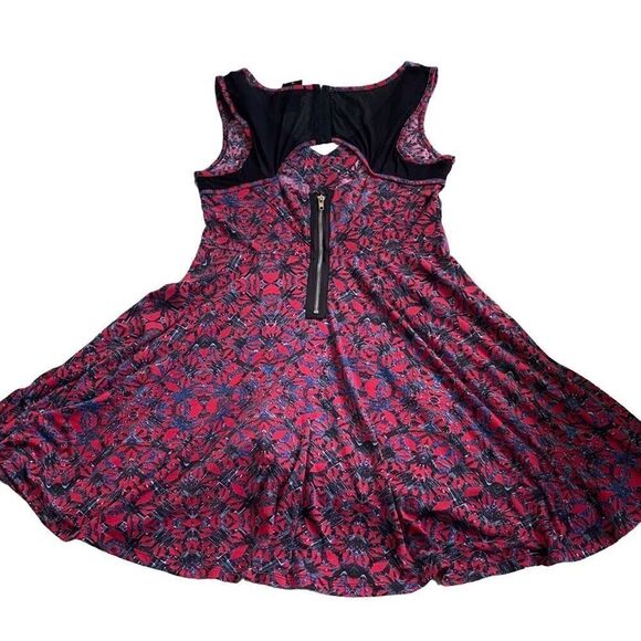 Material Girl NWT Romantic Goth Skater Dress Midriff Cutout Black/Red Print XL - Picture 2 of 7